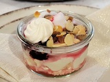 Eton mess au yaourt, citron cassis en direct de Tous en cuisine sur M6