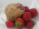 Muffins aux fraises, bananes et chocolat