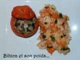 Tomates farcies sur leur lit de riz