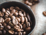 7 raisons de consommer du café en grain bio équitable