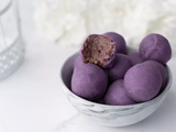 Energy balls ube : la recette saine et gourmande à la poudre d’igname violette