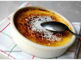 Crème brûlée au lait de coco et à la cardamome