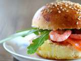 Mini burger au saumon et crevettes