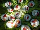 Canapés de radis noir aux poissons fumés