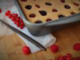 Financier Géant à la Vanille Bleue et aux Fruits Rouges