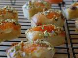 Petits financiers aux abricots et aux