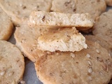 Biscuits apéro au fromage au sésame et au beurre délicieux et croustillants