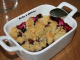 Crumble fruits rouges-noisettes