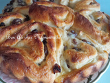 Brioches au mascarpone et lait ribot à la creme vanillee maison et raisins moelleux