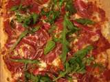 Pizza tomate, roquette et patanegra