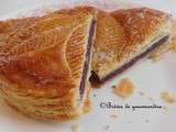 Galette des rois au cassis