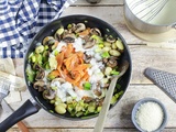 Poêlée de Gnocchi aux Poireaux, Champignons et Truite Fumée {Sauce au Parmesan}