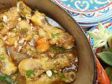 Tajine de poulet aux abricots, raisins secs, amandes et cacahuètes