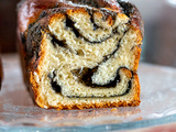 Babka au sésame noir