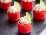 Bouchées de pastèque et crème de féta à la menthe