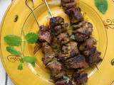 Brochettes d'agneau aux épices et découverte du Fitou a.o.c