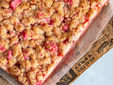 Crumble aux pommes et pralines roses