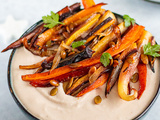 Dip de haricots blancs au citron, carottes confites au fenouil