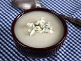 Facile de soupe au céleri au bleu d’Auvergne