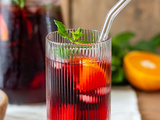 Infusion glacée à l’hibiscus menthe orange