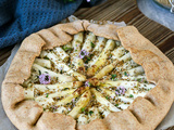 Tarte rustique aux asperges, zaatar et sésame