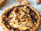 Tartelettes aux poire, chocolat et noisettes