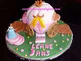 Gateau carosse de cendrillon princesse pate a sucre