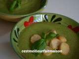 Gaspacho de courgettes au basilic