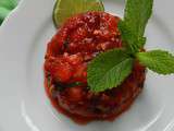 Tartare de fraises aux pistaches § à la menthe