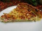 Tarte aux courgettes râpées et aux pignons