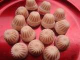 Petits chocolats aux pralines roses