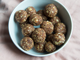 Energy balls / Boules d’énergie à la pâte de dattes