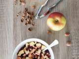 Salade de fruits grenade, pomme et noisettes