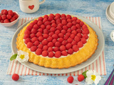 Gâteau aux framboises avec ▷ pudding et génoise