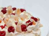 Pavlova framboise litchi