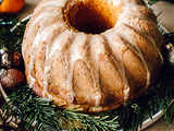 Bundt cake aux épices de noël et glaçage clémentine