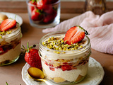 Tiramisu aux fraises et à la pistache