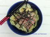 Chirashi de thon, paillettes d'algue nori