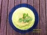 Soupe froide au concombre et aux pois chiches