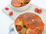 Croissants perdus sur compotée de rhubarbe et fruits rouges