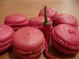 Macarons aux piments rouges : un soleil rouge