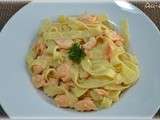 Tagliatelles au saumon et lait de coco