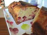 Cake aux groseilles et poudre d'amandes