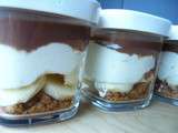 Cheesecake en verrine, banane et chocolat