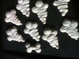 Meringues fantômes {Halloween}