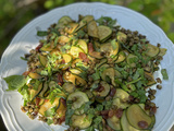 Courgettes grillées, agrodolce aux raisins secs et câpres d’Ottolenghi