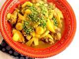 Tajine de poulet aux olives, carottes, pommes de terre et petits pois