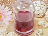 Sirop de queues de fraise maison