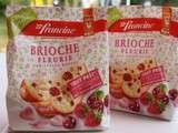 Brioche fleurie aux fruits rouges