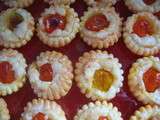 Mini tartelettes aux tomate-cerises et fromage suisse pour un évènement 100% suisse - Qui veut en être